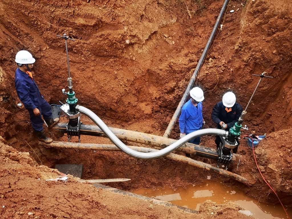 PE Line Stopping Everything You Need to Know About Pipeline Flow Control